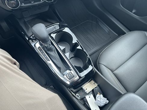 New 2025 Chevrolet Trax ACTIV w/ Sunroof Package image 21