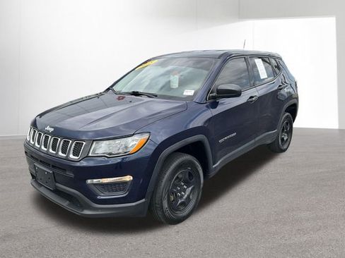 Used 2018 Jeep Compass Sport AWD/4WD image 2