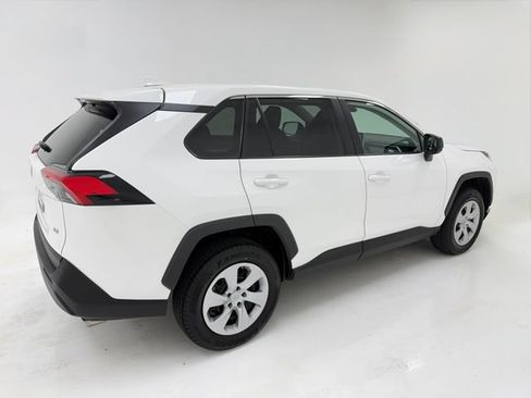 Used 2025 Toyota RAV4 LE FWD image 41