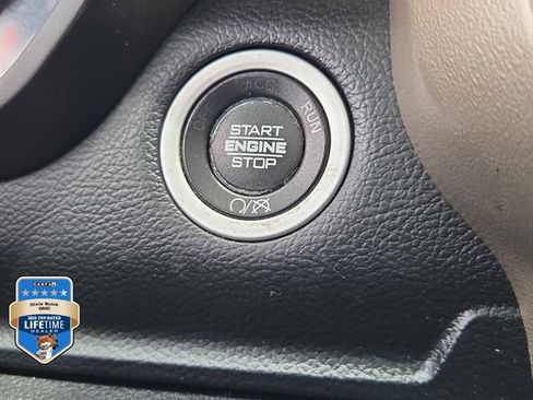 Used 2019 RAM 2500 Laramie AWD/4WD image 30