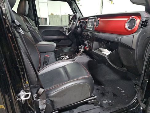 Used 2022 Jeep Gladiator Rubicon w/ Cold Weather Group image 5
