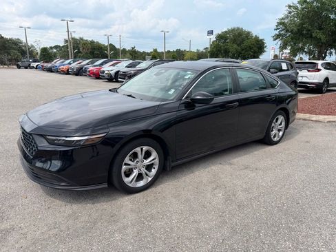 Used 2023 Honda Accord LX image 11