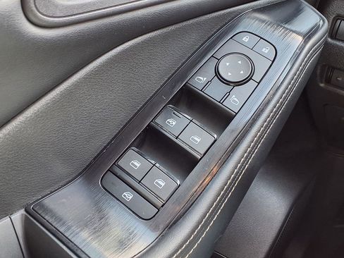 Used 2024 Nissan Rogue SV w/ SV Premium Package FWD image 19