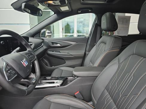 Used 2024 Buick Envista Avenir FWD image 24