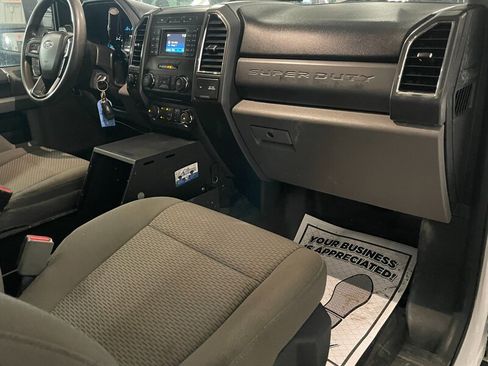 Used 2017 Ford F250 XLT image 18