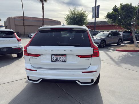 Used 2025 Volvo XC60 T8 Ultra w/ Protection Package Premier image 5