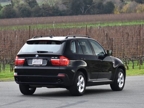 Used 2010 BMW X5 xDrive30i image 14