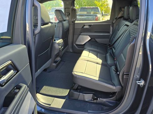 New 2025 GMC Sierra EV Denali image 25