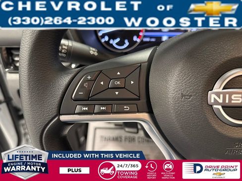 Used 2025 Nissan Sentra SV image 28