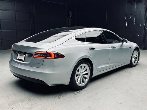 Used 2018 Tesla Model S 100D AWD/4WD image 7