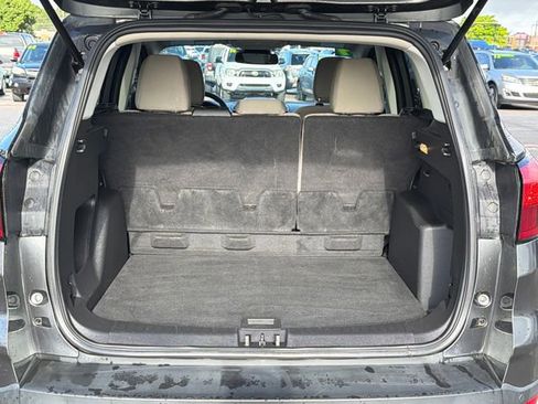 Used 2019 Ford Escape SE AWD/4WD image 24