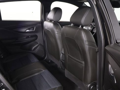 Used 2025 Buick Envista Preferred w/ Convenience I Package FWD image 24