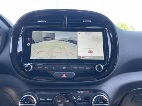 Certified 2025 Kia Soul S FWD image 21