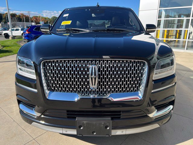 Used 2019 Lincoln Navigator Reserve AWD/4WD image 2