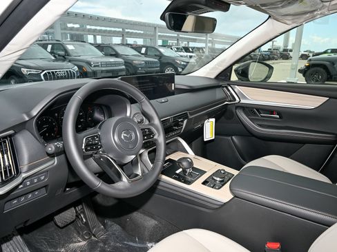 New 2026 MAZDA CX-90 3.3 Turbo w/ Premium Sport Pkg AWD/4WD image 5