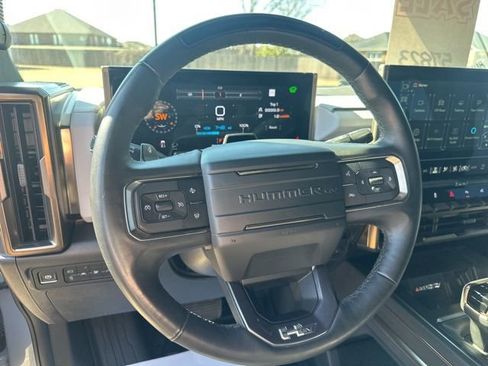 Used 2024 GMC Hummer EV 2X image 18