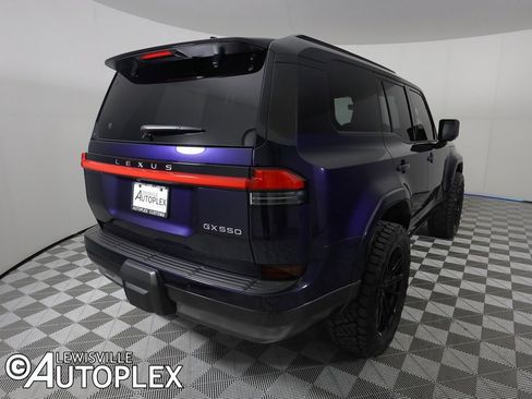 Used 2025 Lexus GX 550 w/ Accessory Package (2T) image 5