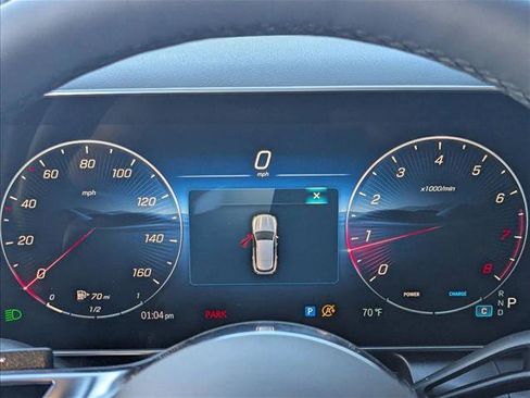 Used 2026 Mercedes-Benz GLC 300 image 10