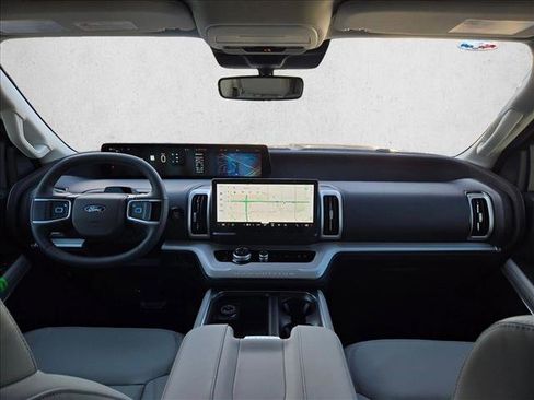 New 2026 Ford Expedition Active RWD image 15