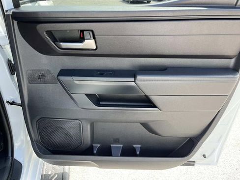 Used 2026 Toyota Tundra SR5 w/ SX Package AWD/4WD image 18