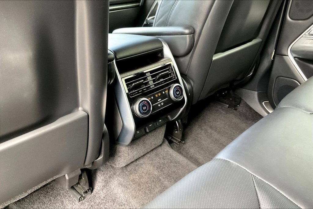 Used 2023 Land Rover Range Rover SE AWD/4WD image 10
