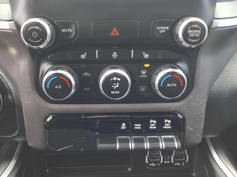 Used 2021 RAM 1500 Big Horn image 8