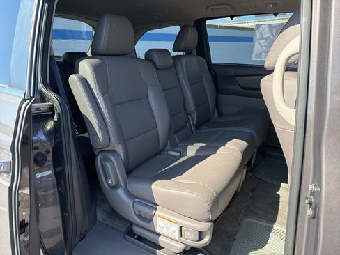 Used 2016 Honda Odyssey EX-L image 24
