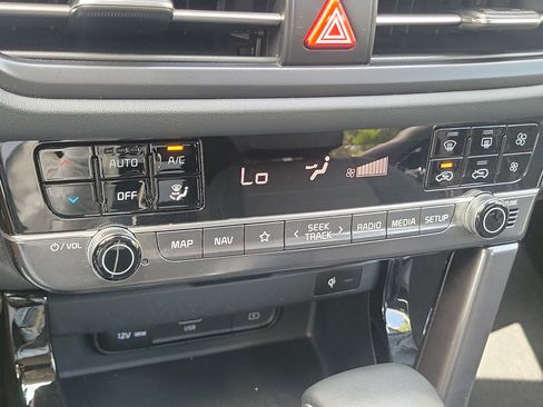 Used 2024 Kia Seltos SX AWD/4WD image 26