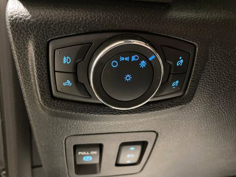 Used 2019 Ford F150 Lariat image 21