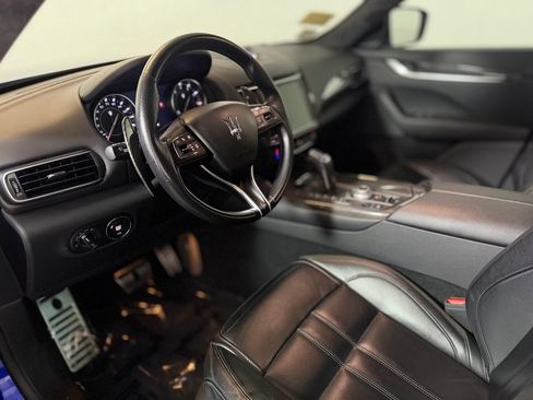 Used 2023 Maserati Levante Modena AWD/4WD image 18