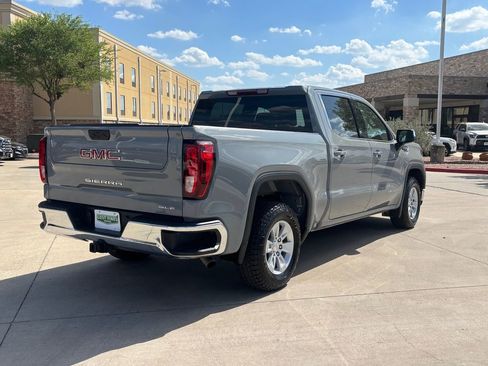 Used 2024 GMC Sierra 1500 SLE image 4