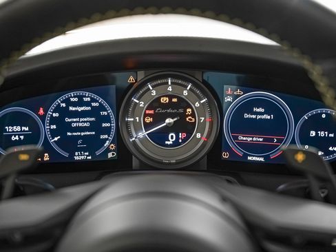 Used 2021 Porsche 911 Turbo S image 18