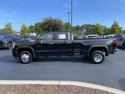 Used 2023 GMC Sierra 3500 Denali w/ Denali Ultimate Package AWD/4WD image 6