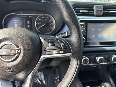 Certified 2023 Nissan Versa SV image 30