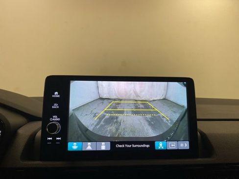 Used 2023 Honda CR-V EX-L image 11