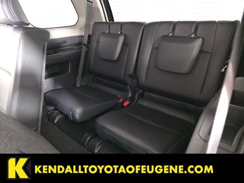 Certified 2023 Toyota 4Runner SR5 Premium w/ Moonroof Package AWD/4WD image 21