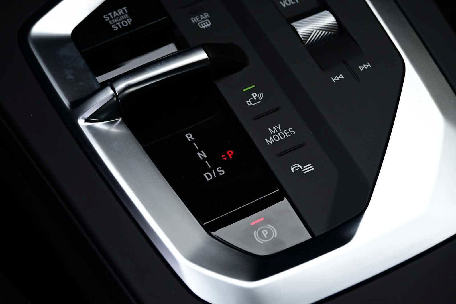 Used 2026 BMW 228i w/ Technology Package FWD image 19