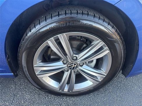 Used 2024 Volkswagen Jetta SE image 20