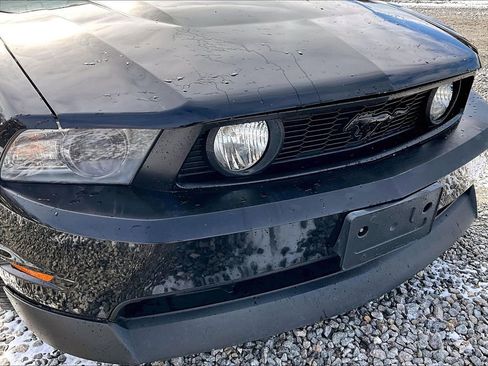 Used 2010 Ford Mustang GT image 24
