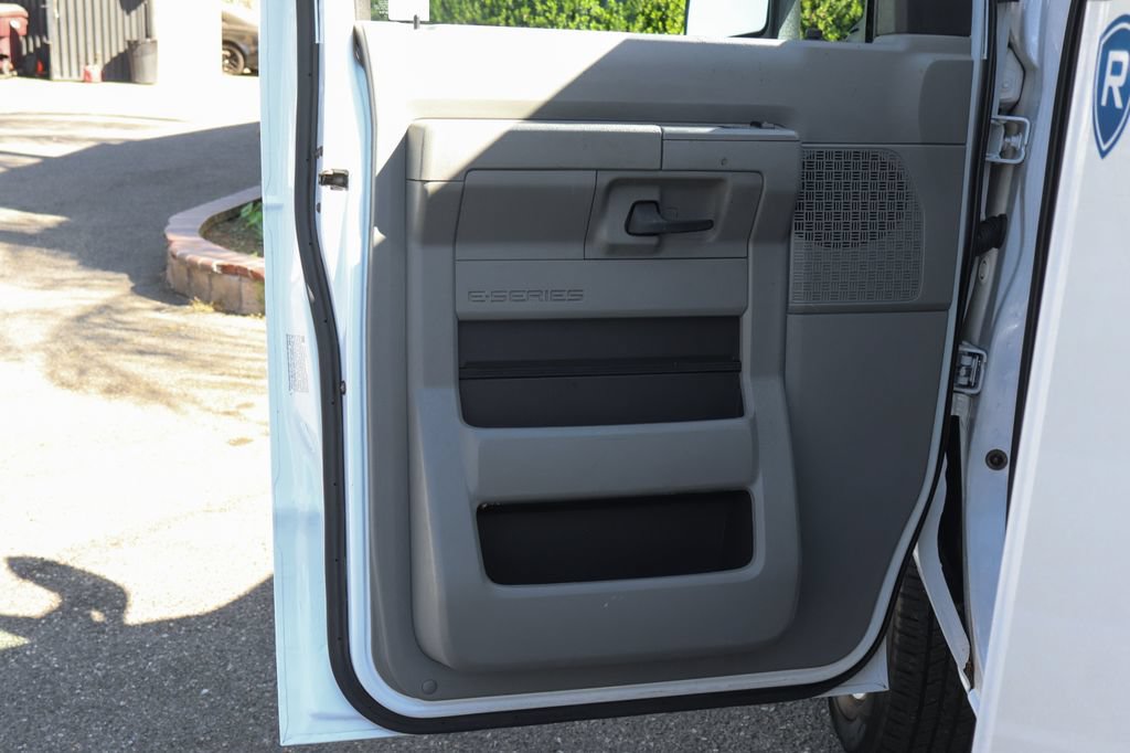 Used 2024 Ford E-350 and Econoline 350 Super Duty w/ Power Windows & Locks Group RWD image 19