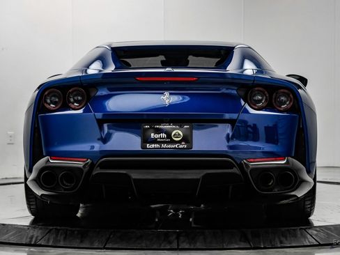 Used 2022 Ferrari 812 GTS RWD image 16