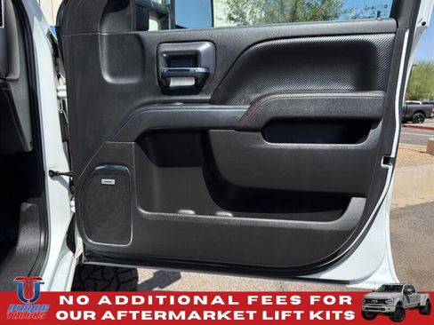 Used 2017 GMC Sierra 2500 SLT w/ Duramax Plus Package AWD/4WD image 28