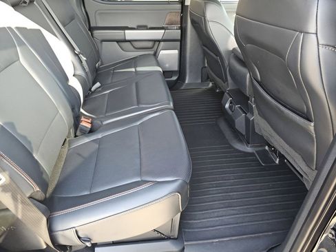 Used 2024 Ford F450 Lariat w/ Snow Plow/Camper Package image 5