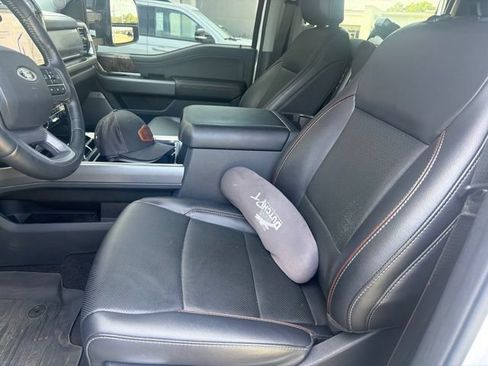 Used 2024 Ford F250 Lariat w/ Tremor Off-Road Package AWD/4WD image 12