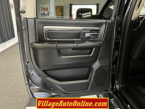 Used 2016 RAM 1500 Sport w/ Black Ram 1500 Sport Group AWD/4WD image 26