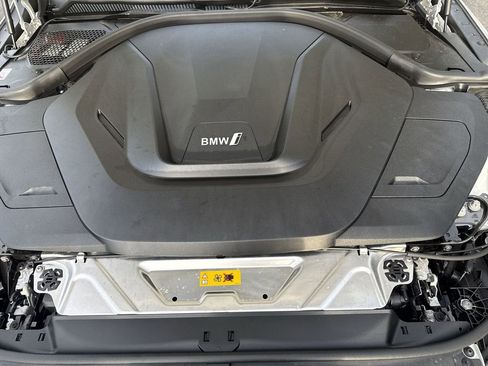 Used 2023 BMW i4 eDrive40 w/ Premium Package RWD image 18
