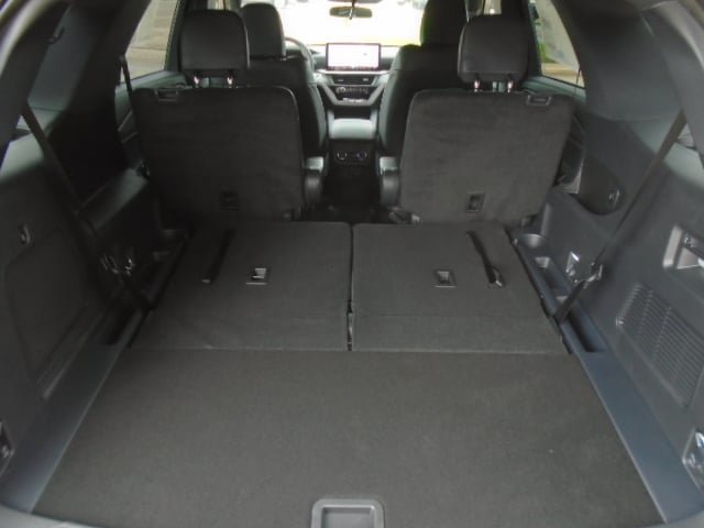 New 2026 Ford Explorer ST-Line AWD/4WD image 6