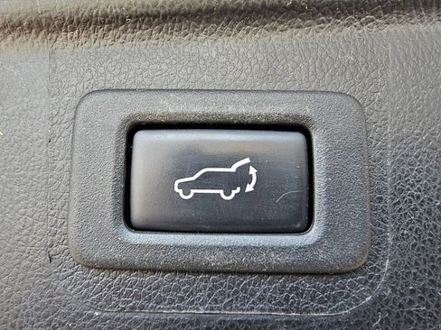 Used 2019 Subaru Outback 2.5i Limited w/ Popular Package #2 image 43