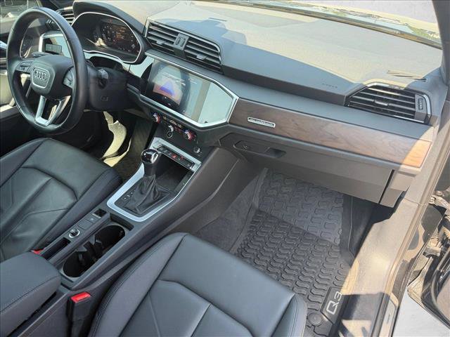 Used 2022 Audi Q3 2.0T Premium AWD/4WD image 24