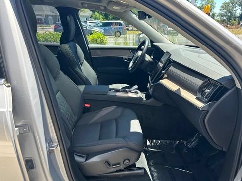 Certified 2025 Volvo XC90 B6 Plus AWD/4WD image 15